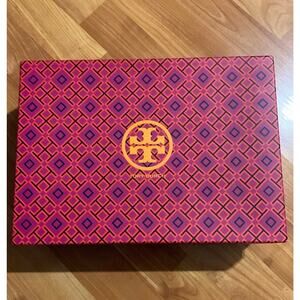 Tory Burch empty shoe box‎